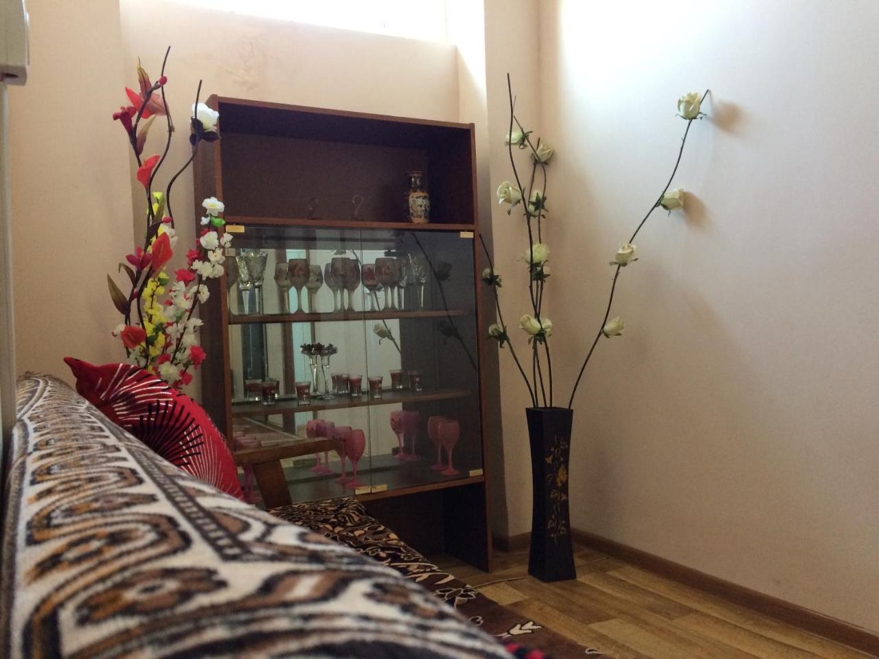 Mamuka'S Guesthouse Udabno Luaran gambar